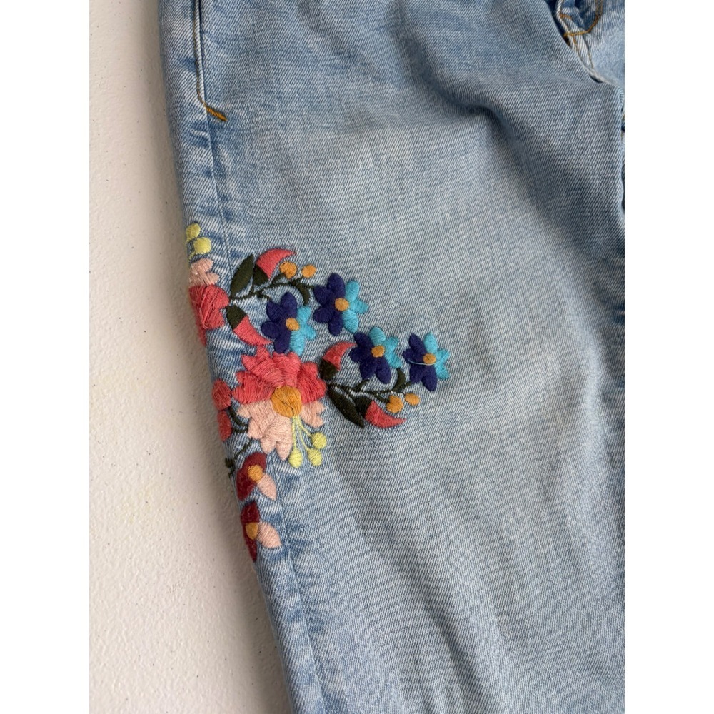 Pilcro and the Letterpress Light Wash Skinny Jeans with Floral Embroidery - Picture 2 of 10